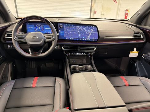 New 2026 Chevrolet Traverse RS FWD image 15