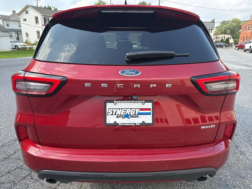 Used 2024 Ford Escape ST-Line Select w/ Tech Pack #1 AWD/4WD image 4
