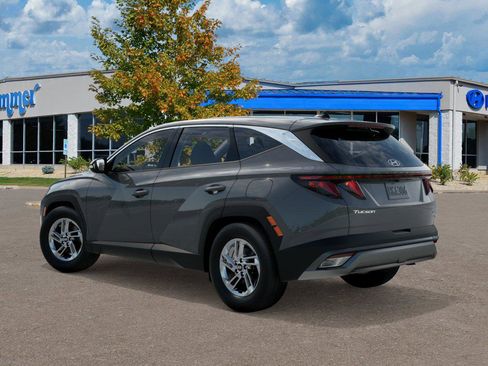 Used 2026 Hyundai Tucson SE image 5