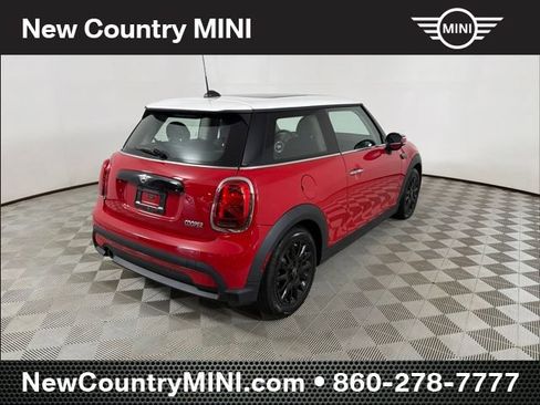 Used 2024 MINI Cooper 2-Door Hardtop FWD image 7