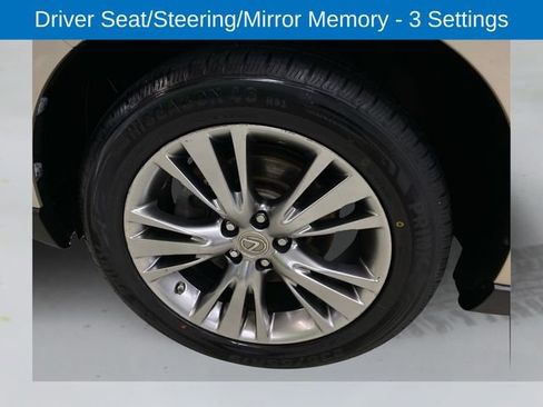 Used 2013 Lexus RX 450h AWD w/ Navigation Pkg image 18