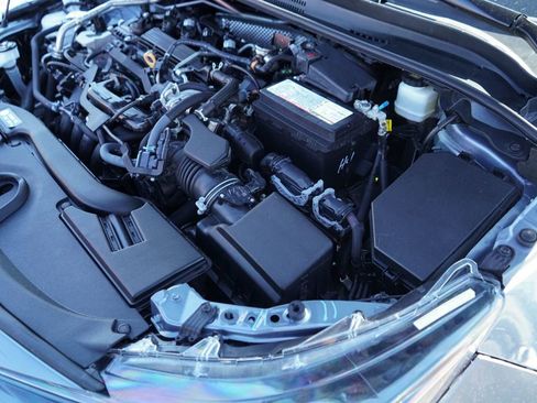 Used 2025 Toyota Corolla LE image 34