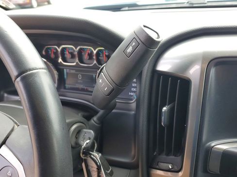 Used 2018 Chevrolet Silverado 1500 LT w/ All Star Edition AWD/4WD image 22