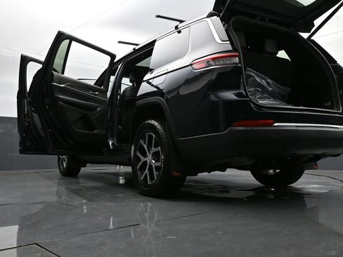 Used 2024 Jeep Grand Cherokee L Limited w/ Trailer Tow Package image 38