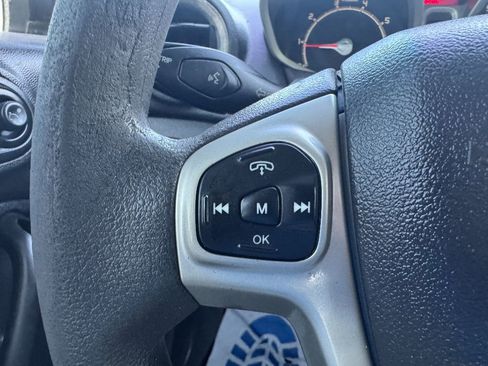 Used 2011 Ford Fiesta SE w/ 203A Rapid Spec Order Code image 28