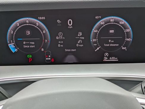 New 2026 Volkswagen Tiguan SE R-Line FWD image 30