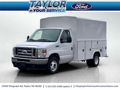 New 2025 Ford E-350 and Econoline 350 Super Duty w/ Power Equipment Group