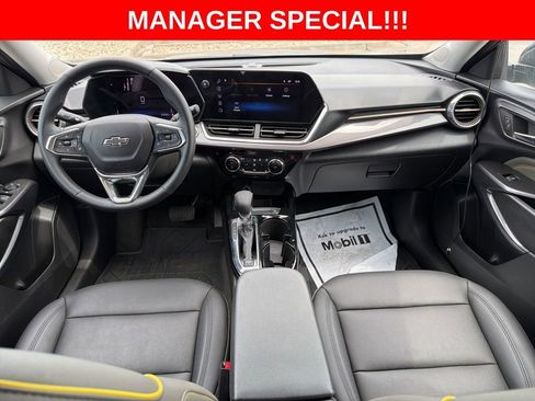 Used 2025 Chevrolet Trax ACTIV FWD image 15