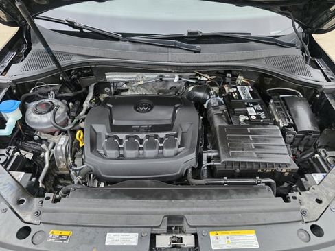 Used 2022 Volkswagen Tiguan SE image 20