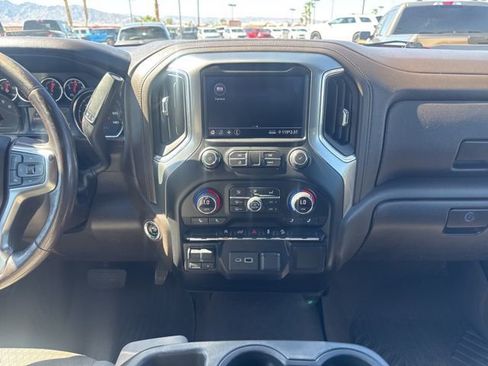 Used 2021 Chevrolet Silverado 1500 RST image 13