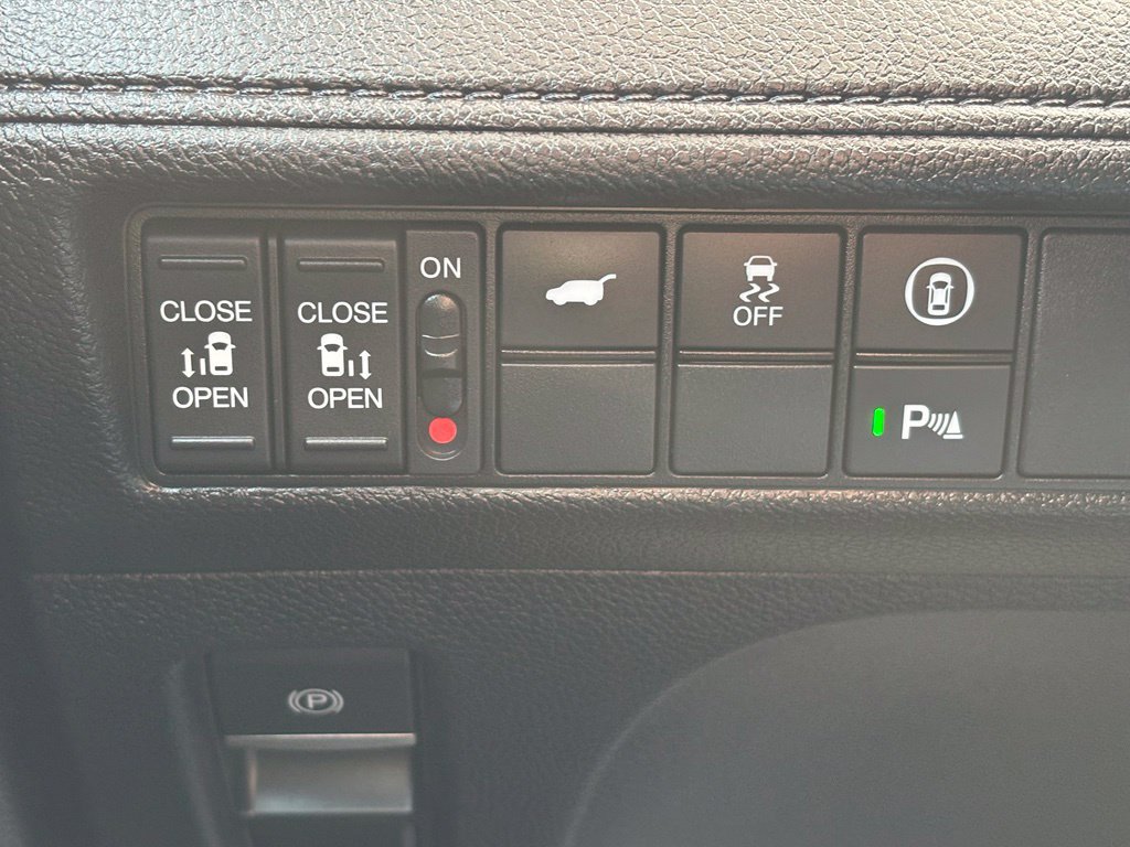 Used 2024 Honda Odyssey Elite image 29