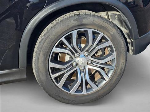 Used 2016 Mitsubishi Outlander Sport ES image 19