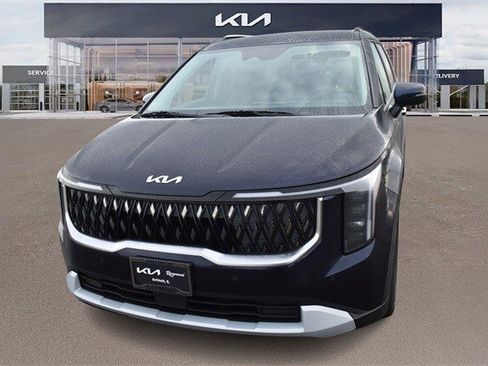 New 2026 Kia Carnival EX image 7