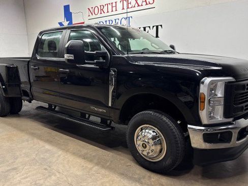 Used 2024 Ford F350 XL AWD/4WD image 3