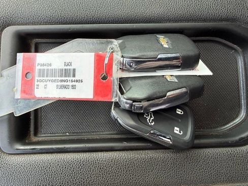 Used 2022 Chevrolet Silverado 1500 LTZ w/ LTZ Premium Package image 52