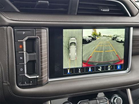 Certified 2024 GMC Yukon Denali image 21