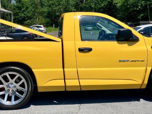 Used 2005 Dodge Ram 1500 Truck 2WD Regular Cab image 5
