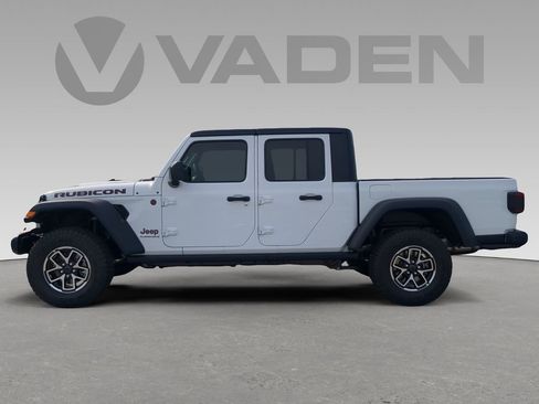 New 2025 Jeep Gladiator Rubicon image 4