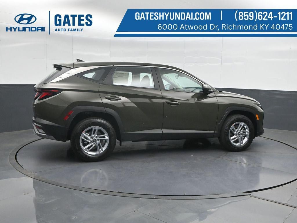 New 2026 Hyundai Tucson SE AWD/4WD image 3
