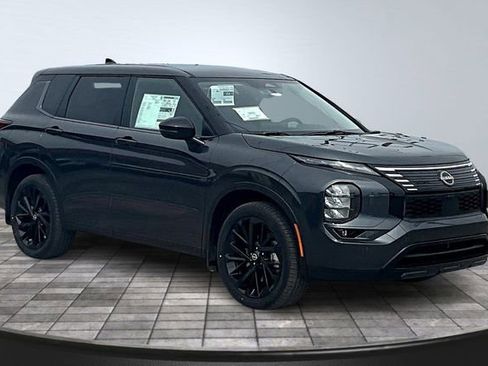 New 2026 Nissan Rogue SL image 2