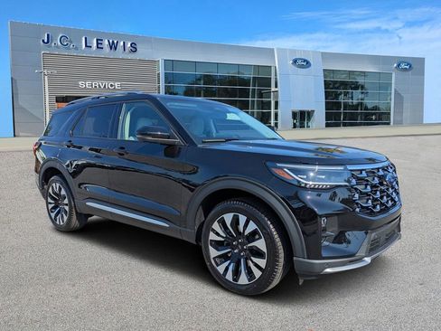 New 2026 Ford Explorer Platinum image 1