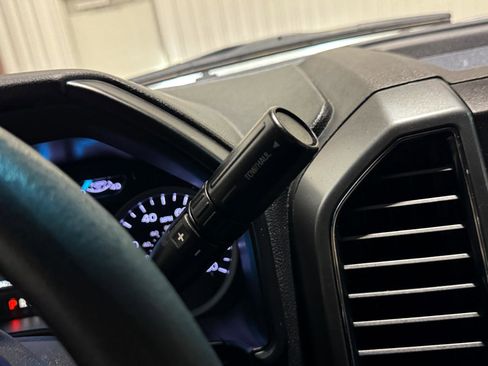 Used 2019 Ford F250 XLT w/ XLT Premium Package image 24