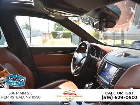 Used 2020 Maserati Levante AWD/4WD image 18
