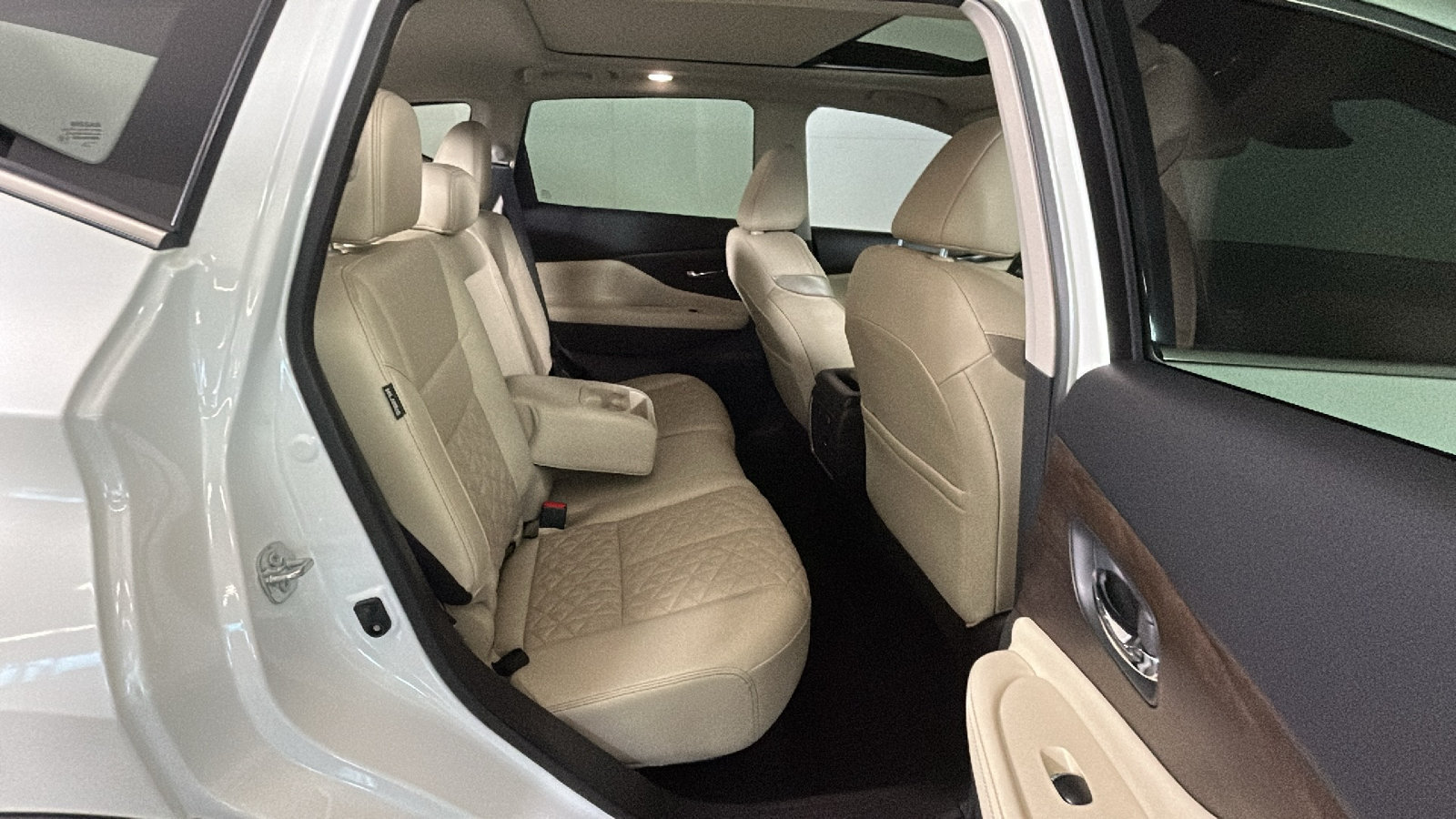 Used 2022 Nissan Murano Platinum AWD/4WD image 33