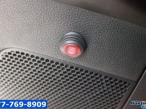 Used 2016 Jeep Wrangler Unlimited Sahara AWD/4WD image 23