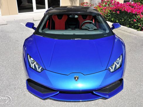 Used 2015 Lamborghini Huracan LP 610-4 AWD/4WD image 32