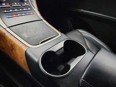 Used 2017 Lincoln MKX Reserve w/ Driver Assistance Package image 26