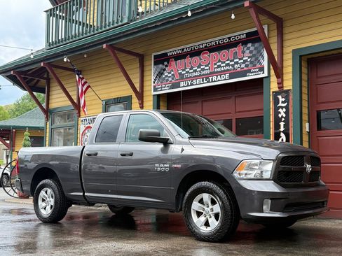 Used 2017 RAM 1500 Express AWD/4WD image 1