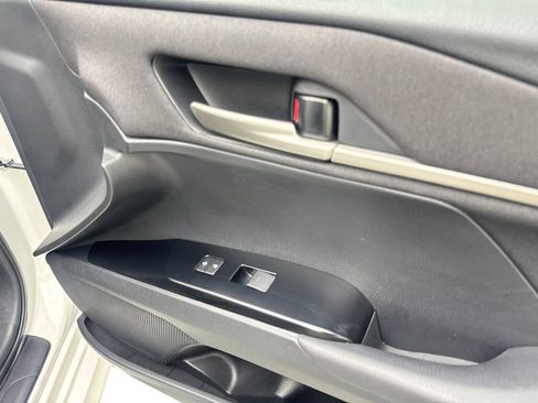 Used 2025 Toyota Camry LE FWD image 50