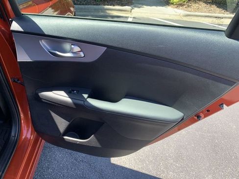 Used 2024 Kia Forte LXS FWD image 11