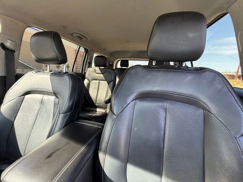 Used 2021 Jeep Grand Cherokee L Limited AWD/4WD image 14