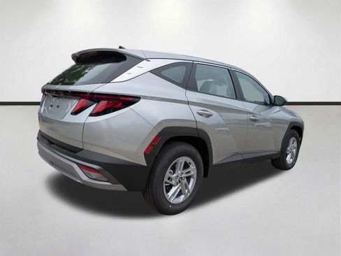 New 2026 Hyundai Tucson SE FWD image 4