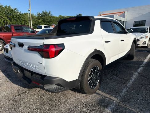Used 2022 Hyundai Santa Cruz SEL AWD/4WD image 3