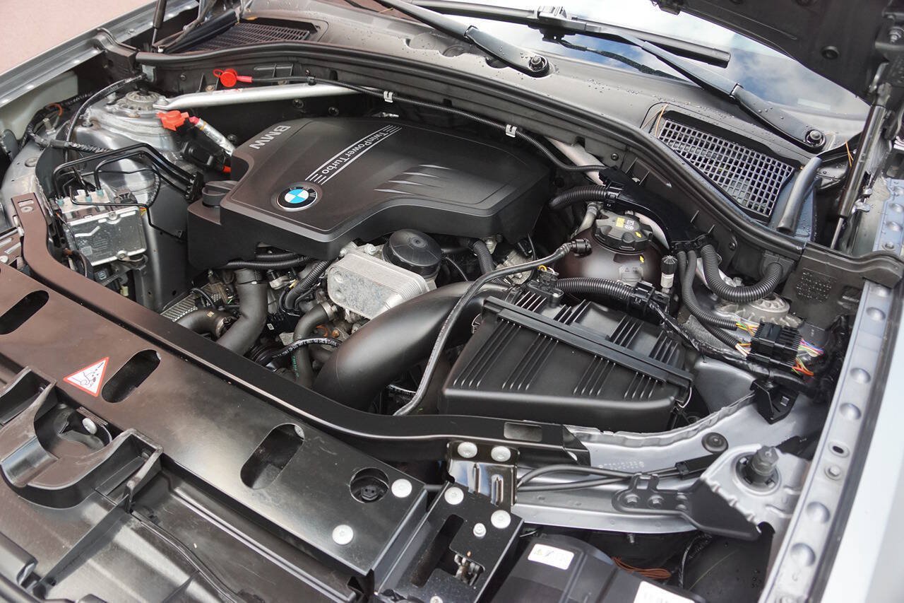Used 2016 BMW X3 xDrive28i AWD/4WD image 44