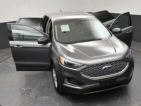 Used 2024 Ford Edge SEL image 29