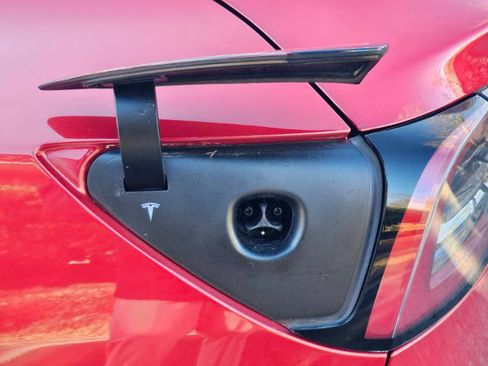 Used 2023 Tesla Model 3 Standard Range image 26