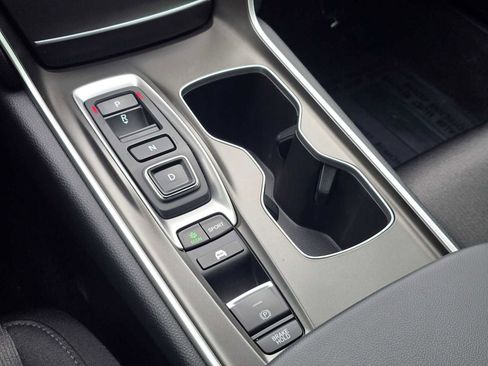 Used 2022 Honda Accord Hybrid image 25