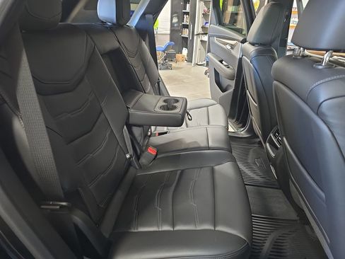 Used 2023 Cadillac XT5 Sportv w/ Platinum Package AWD/4WD image 11