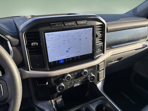 Used 2022 Ford F150 Lightning Pro image 13