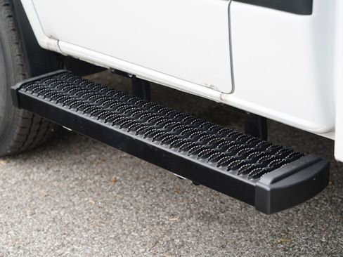 Used 2023 Mercedes-Benz Sprinter 3500 image 26