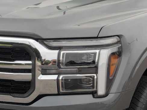 New 2026 Ford F150 Lariat w/ Equipment Group 501A Mid AWD/4WD image 9