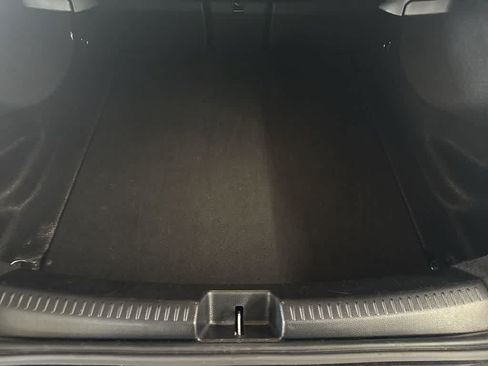 Used 2025 Mercedes-Benz CLA 250 image 24