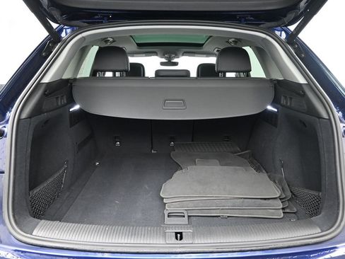 Used 2022 Audi Q5 2.0T Premium w/ Convenience Package image 31