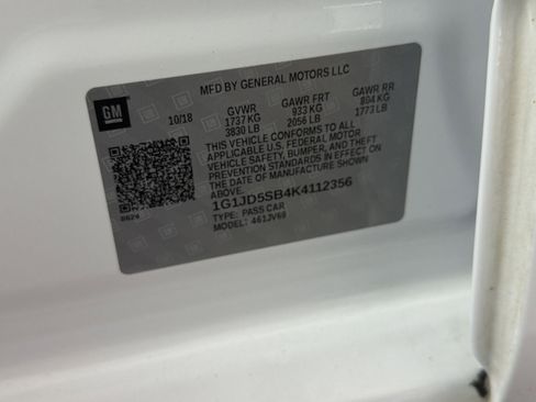 Used 2019 Chevrolet Sonic LT w/ RS Package image 28