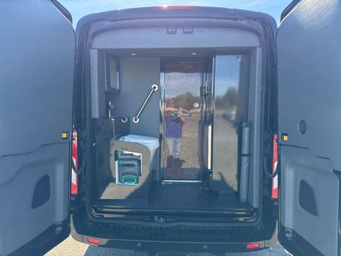 Used 2016 Ford Transit 250 148 Medium Roof RWD image 29