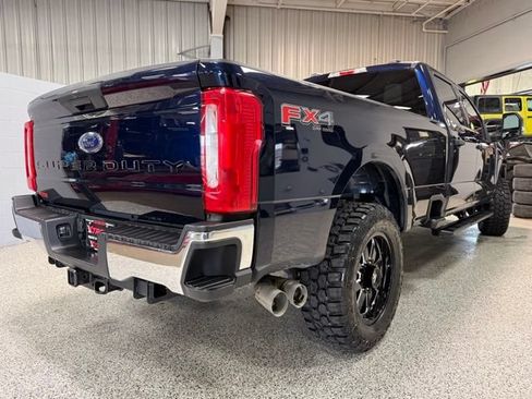 Used 2023 Ford F250 XLT w/ FX4 Off-Road Package AWD/4WD image 6